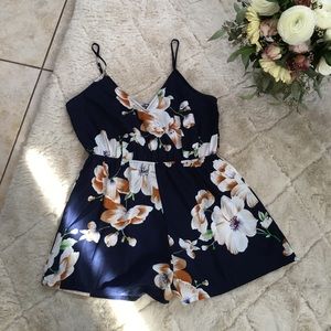 Hawaii print romper